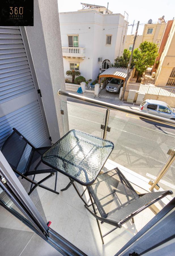 High-End Central Apt With Comfy Bed & Super Wifi By 360 Estates San Ġwann エクステリア 写真