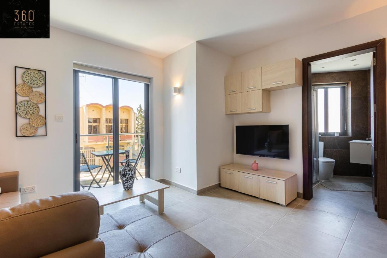 High-End Central Apt With Comfy Bed & Super Wifi By 360 Estates San Ġwann エクステリア 写真